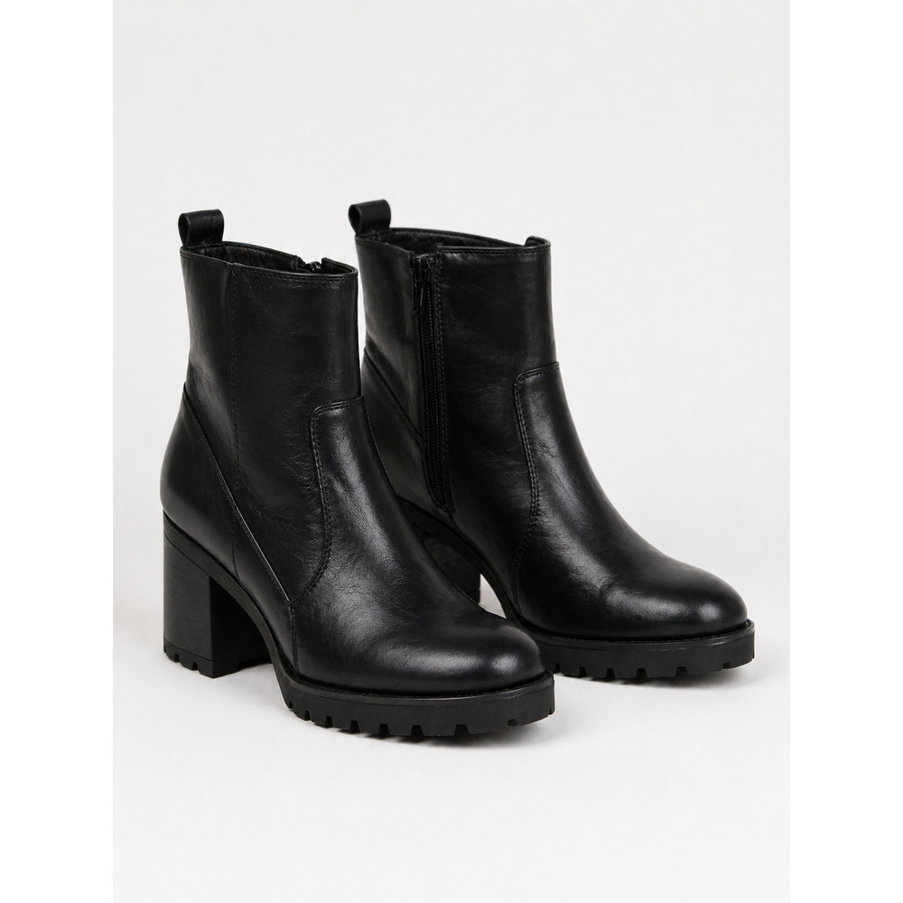 Black Platform Ankle Boots Size 6.5 Round Toe Chunky Heel Grunge Punk Goth